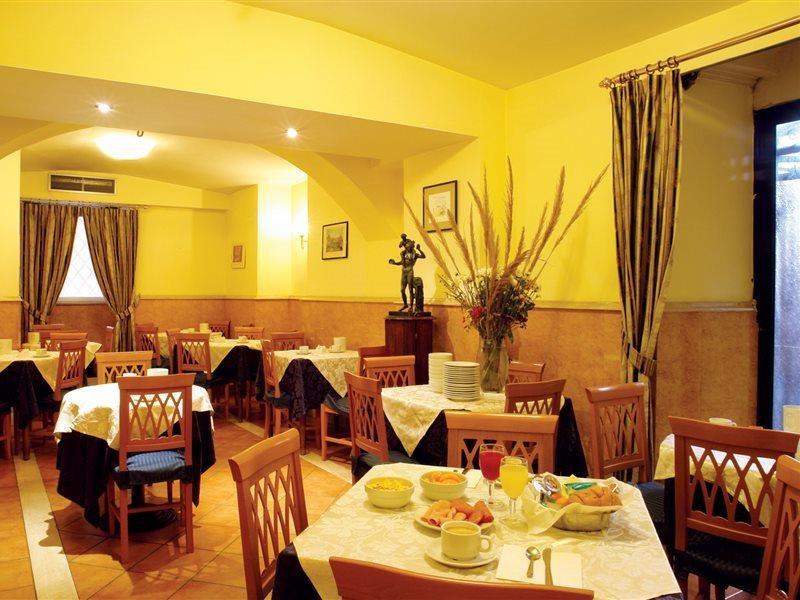 Hotel Giglio Dell'Opera Roma Dış mekan fotoğraf