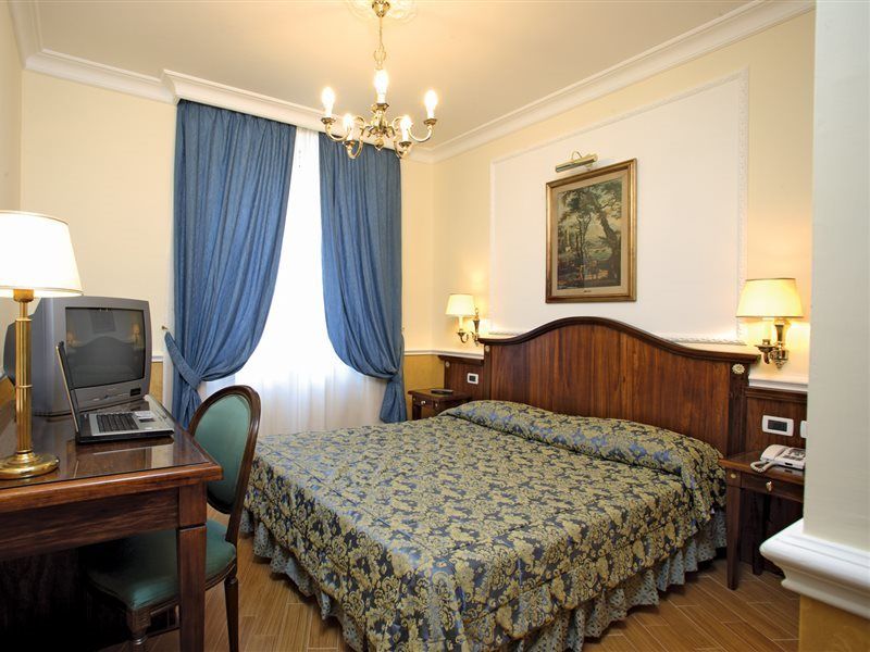 Hotel Giglio Dell'Opera Roma Dış mekan fotoğraf